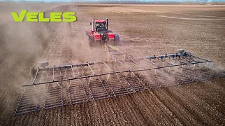 БЗШ-18 работает по зяби