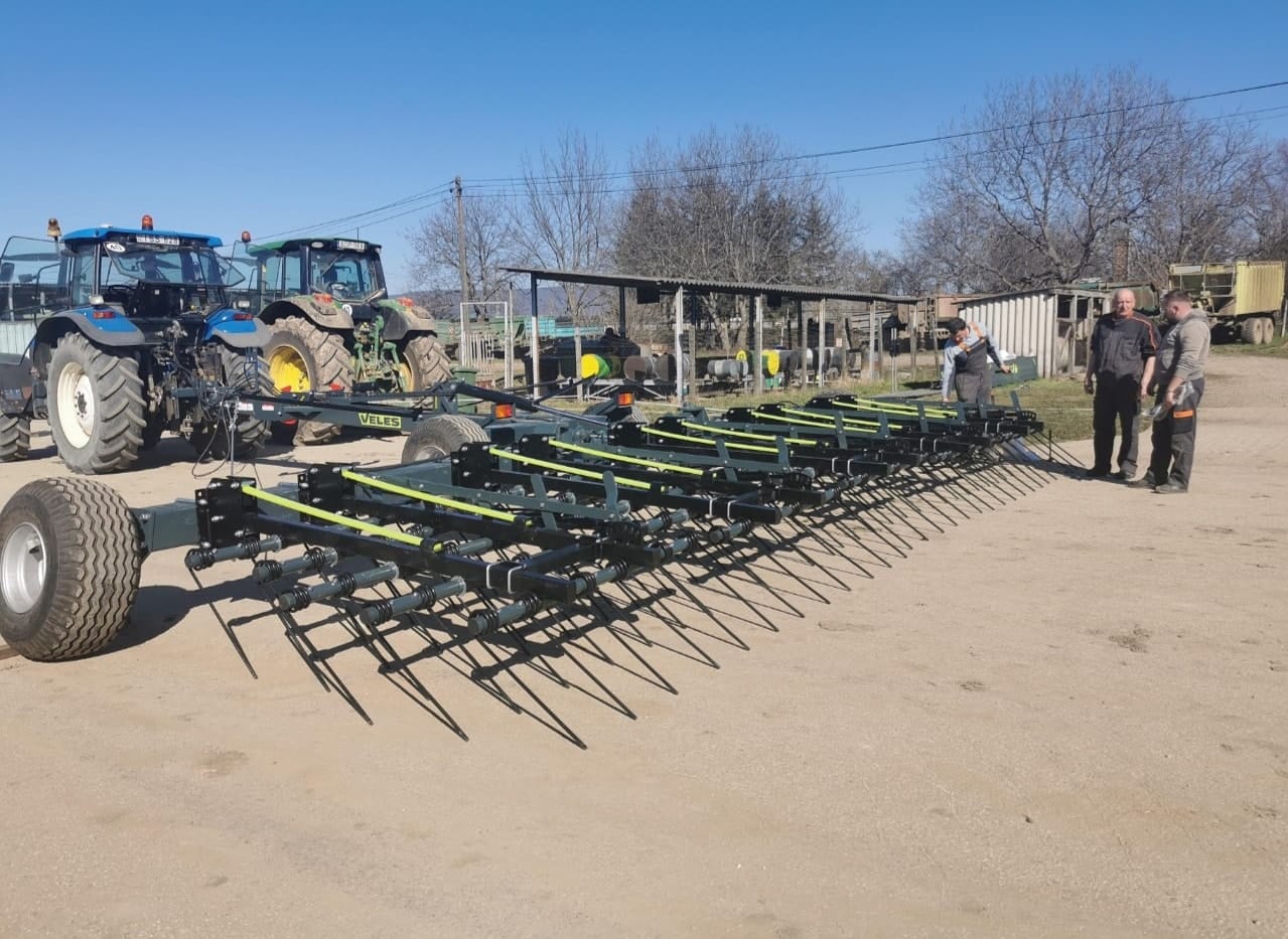 VELES начал поставки техники в Данию