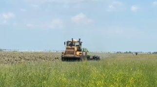 БДТ с К-701 по Бурьяну